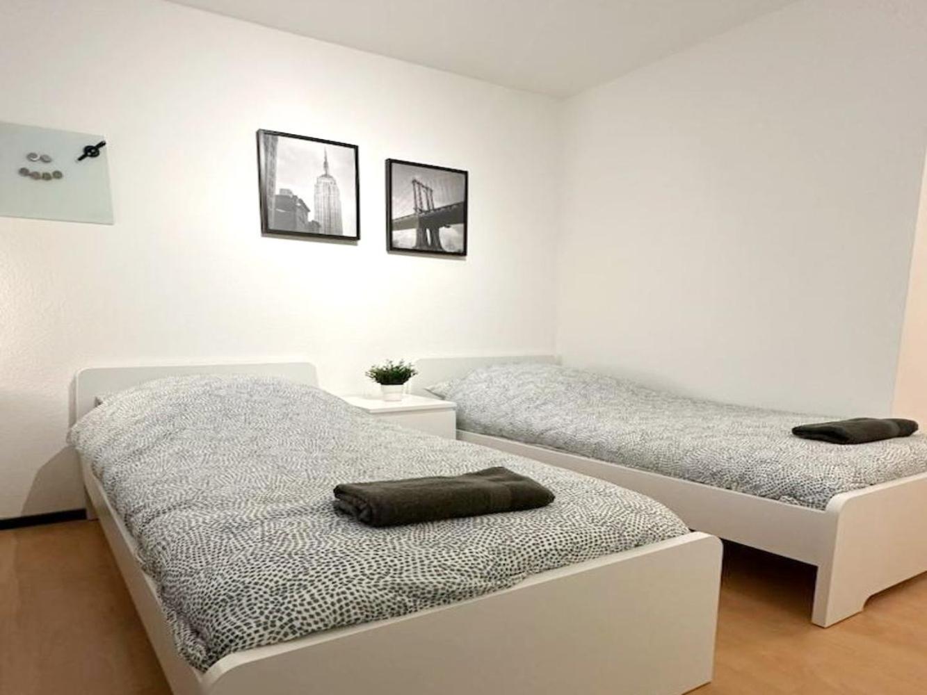 Business & Tourist Apartment With Balcony Osnabrück Buitenkant foto